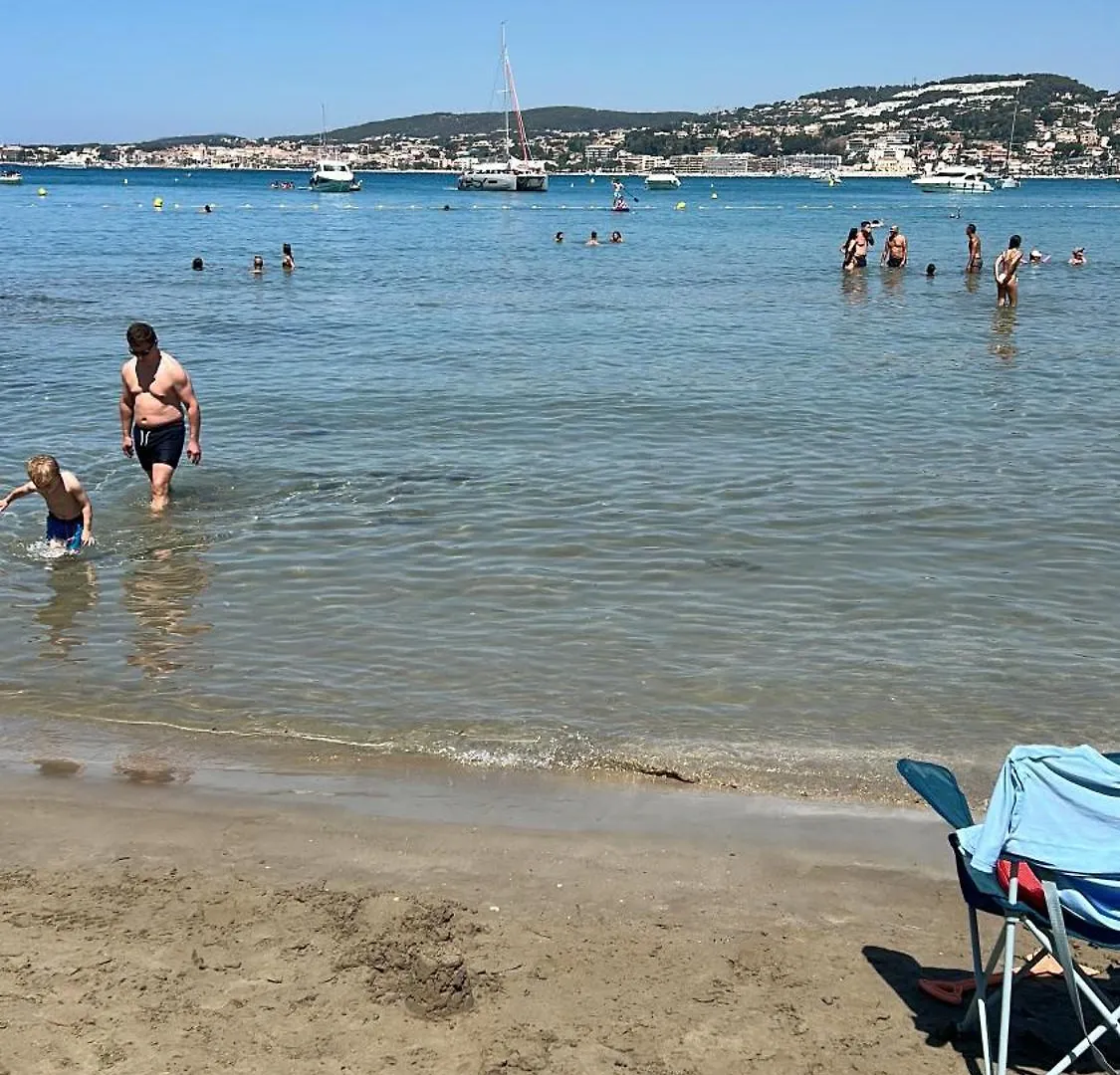 Sanary Villa Club Avec Terrasse 0*, Sanary-sur-Mer